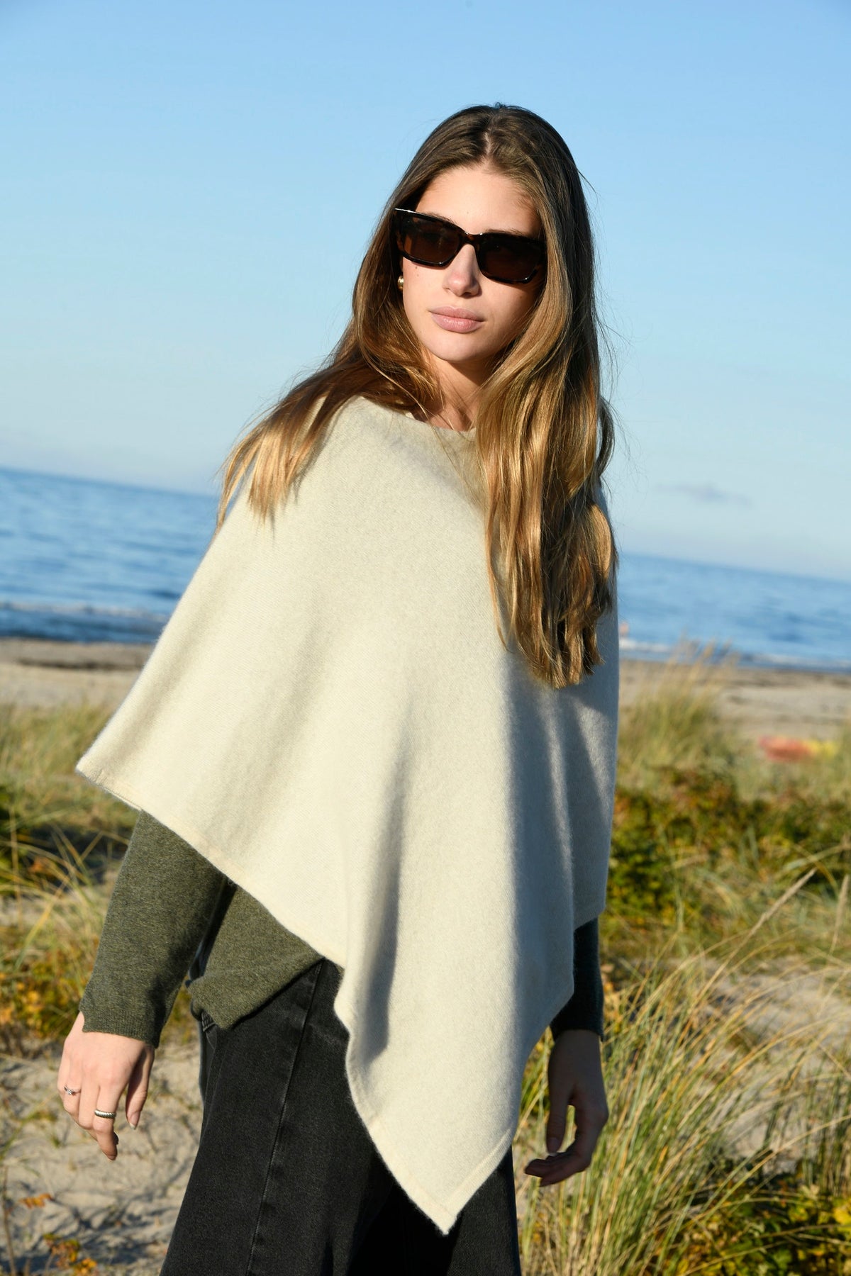 Cashmere poncho